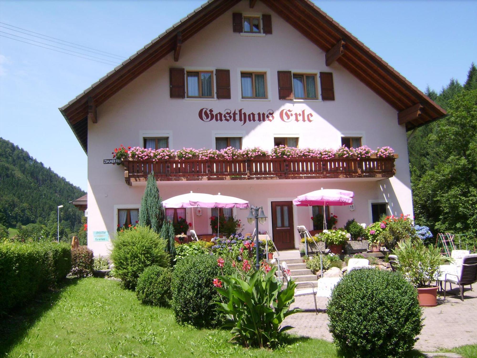 Gasthaus Zur Erle Simonswald Exterior photo