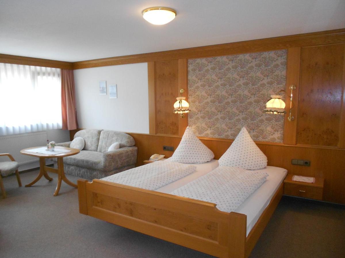 Gasthaus Zur Erle Simonswald Room photo